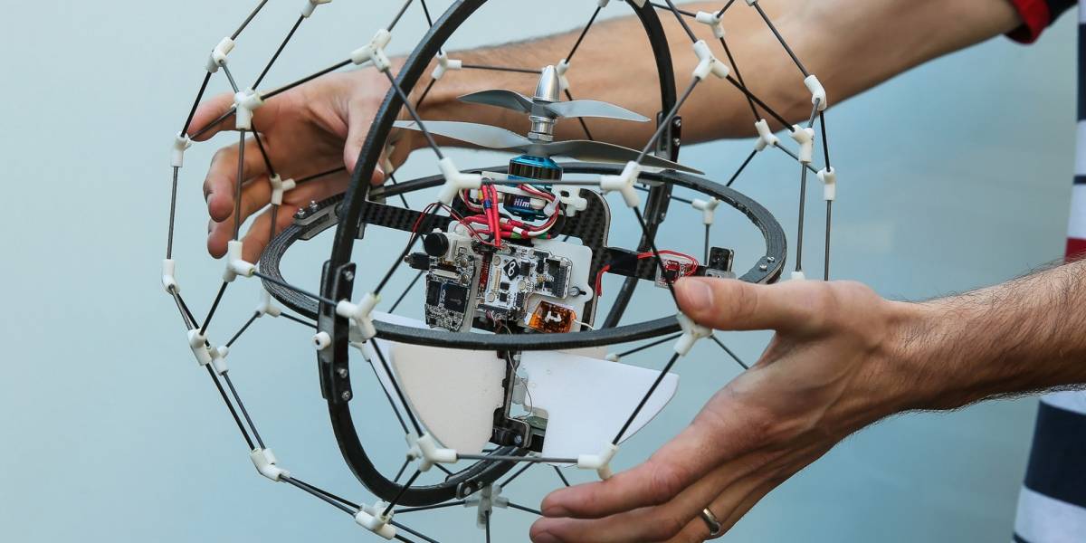 Con ustedes: GimBall, el dron a prueba de sus pilotos