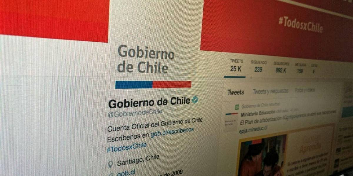 Empleados municipales no podrán hacer propaganda política en redes sociales