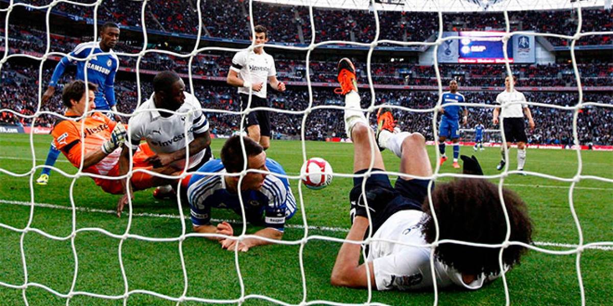 Liga Premier de Inglaterra buscará implementar tecnología para evitar goles fantasma