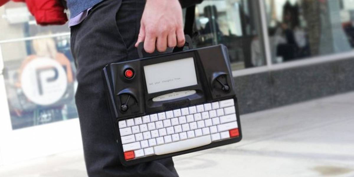 Hemingwrite: la máquina de escribir digital que te libera de las distracciones