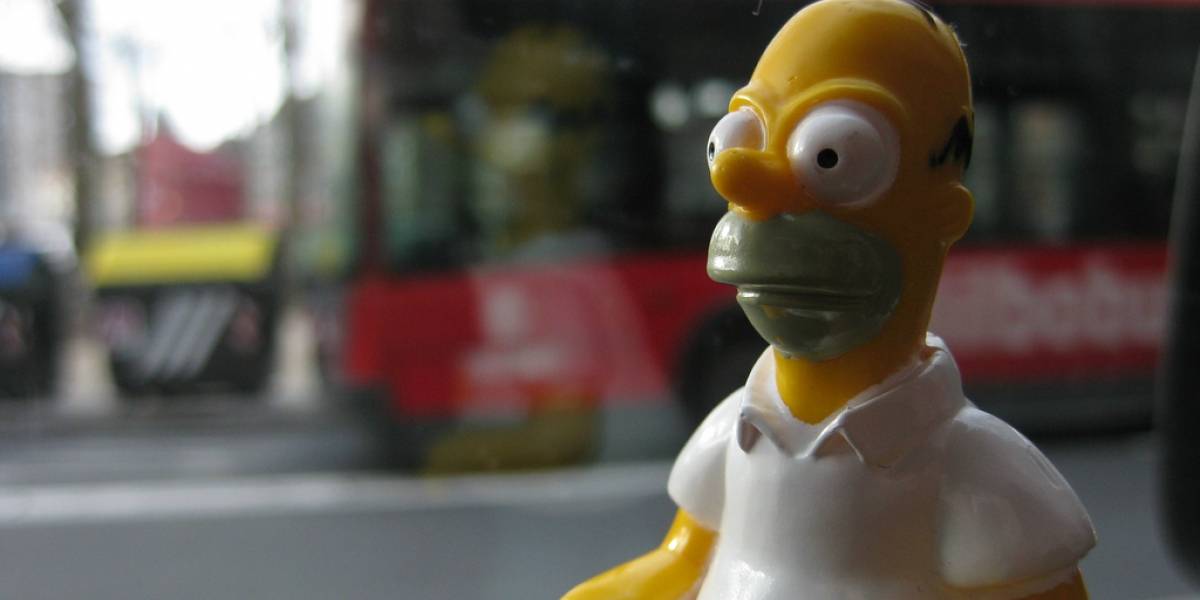 Crumbles transforma texto en video con Homero Simpson y otros personajes