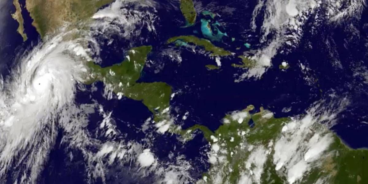Google activa las Alertas Públicas y Mapa de Crisis por la llegada del huracán Patricia