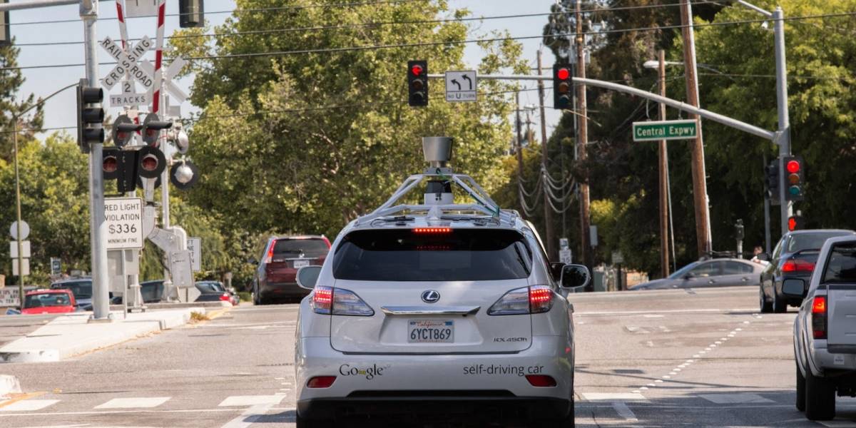 Video: Automóviles de Google son más listos que tú al conducir