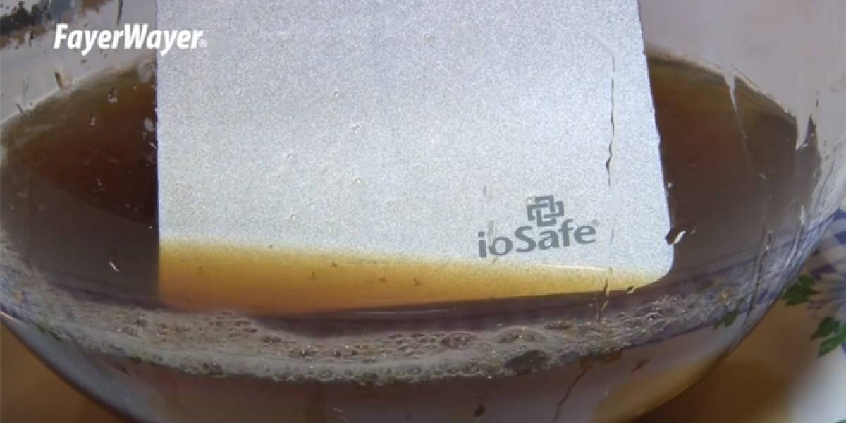 Disco ultra resistente ioSafe a primera vista (Video)