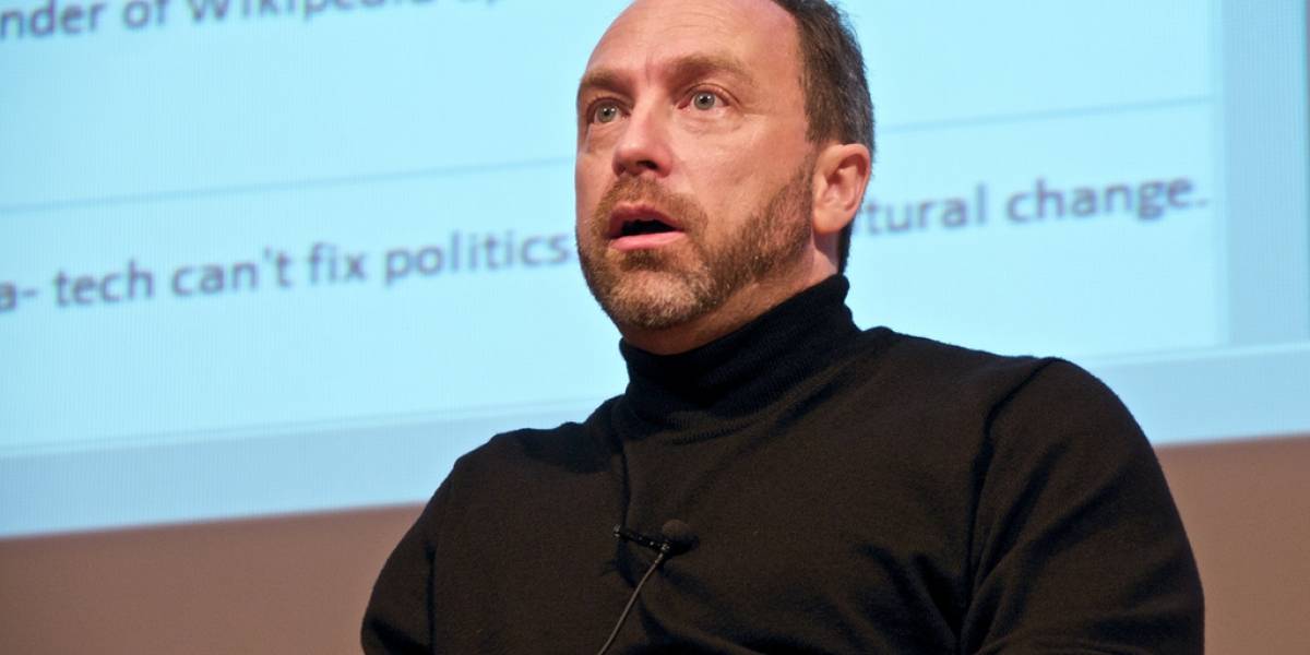 El bloqueo al porno en Inglaterra es "ridículo", dice Jimmy Wales