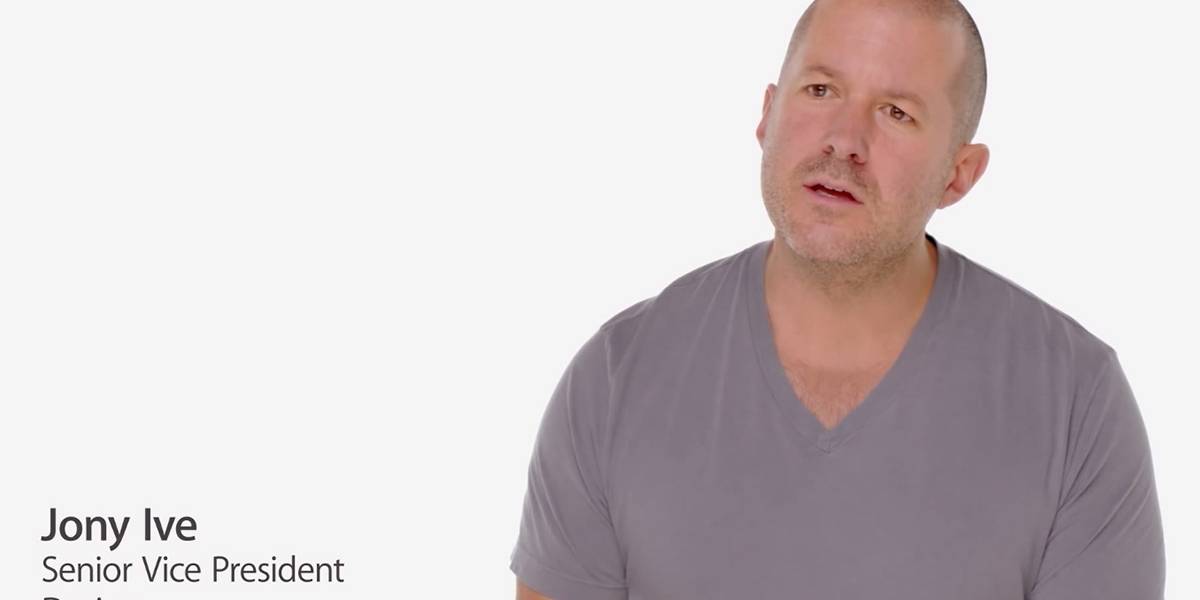 Jony Ive desaparece de la página de ejecutivos de Apple (actualizada)