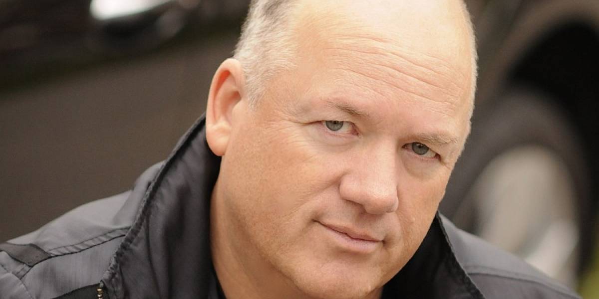 John Locke, el primer autor independiente en vender 1 millón de e-books en Amazon