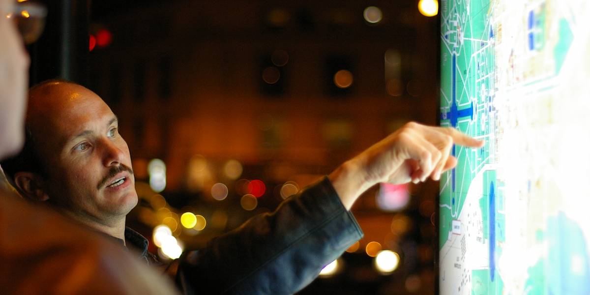 Foursquare se acaba de salvar gracias a ti y Microsoft
