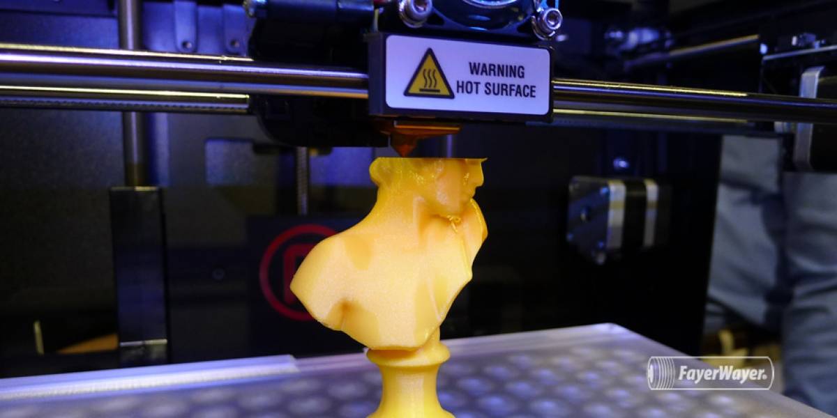 Amazon ahora vende impresoras 3D y sus implementos