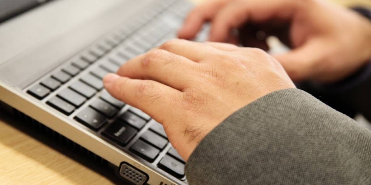 Acceder a una cuenta de Facebook ajena es delito federal en Argentina