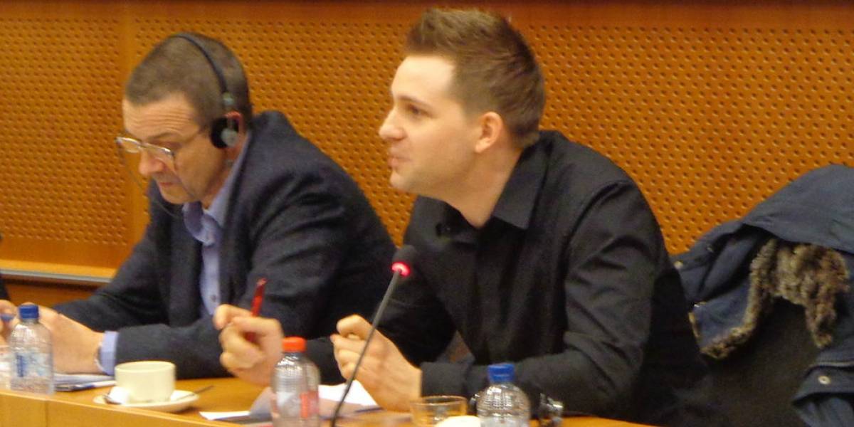 Tribunal de Irlanda abre investigación contra Facebook por transferencia de datos de usuarios