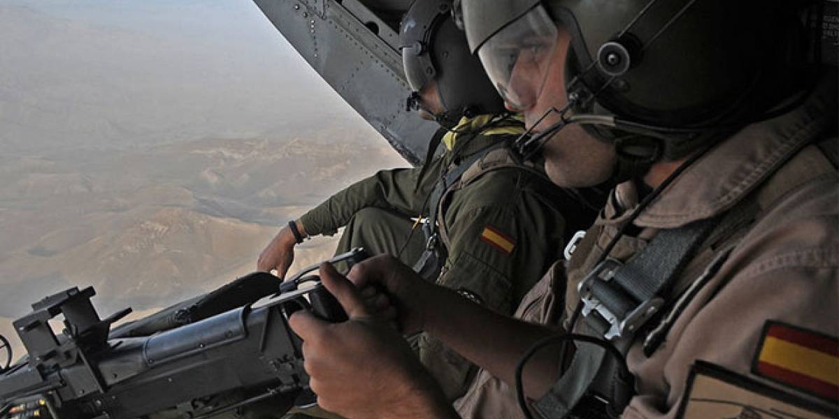 España sancionaría a los militares que expresen críticas a través de las redes sociales