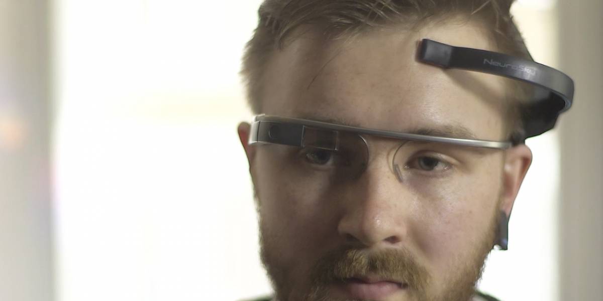 Ahora ya es posible controlar Google Glass con la mente