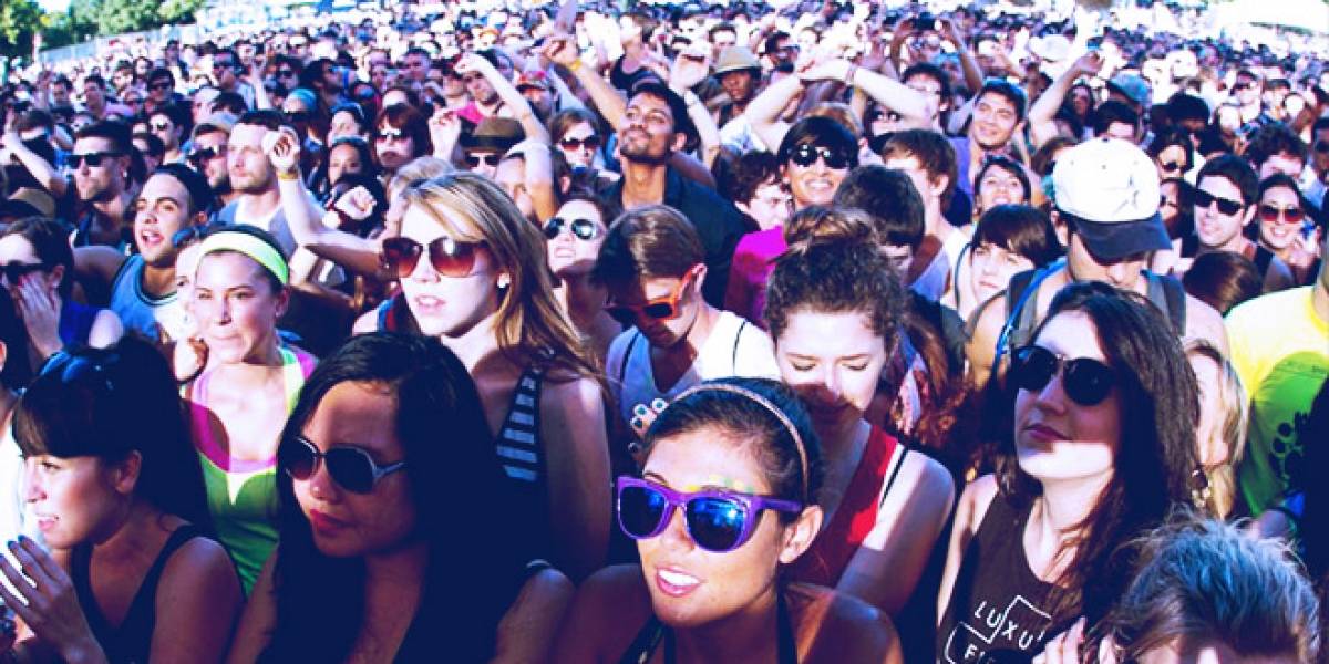 Música social: Cómo empezamos a escuchar música recomendada por máquinas