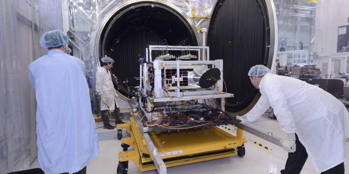Canadá lanzará el primer satélite para rastrear asteroides