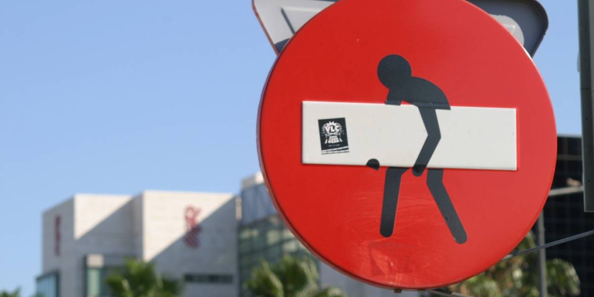 Destruyendo la Web: La localización de datos versus una Internet abierta
