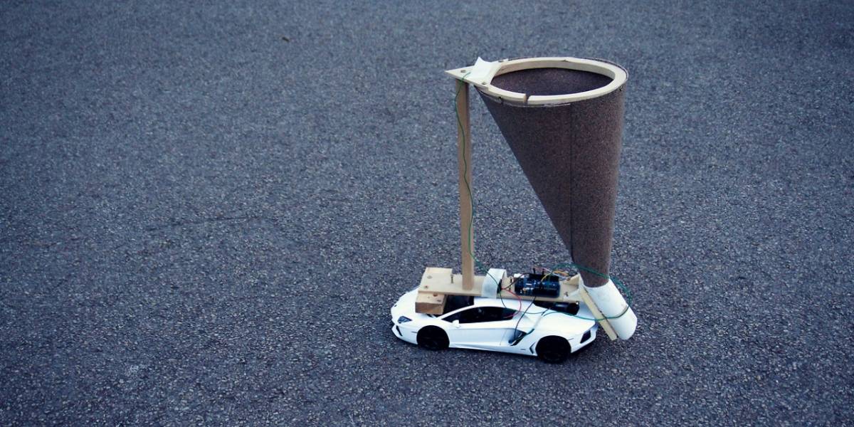 OpenSquare: mensajes escritos por autos a control remoto