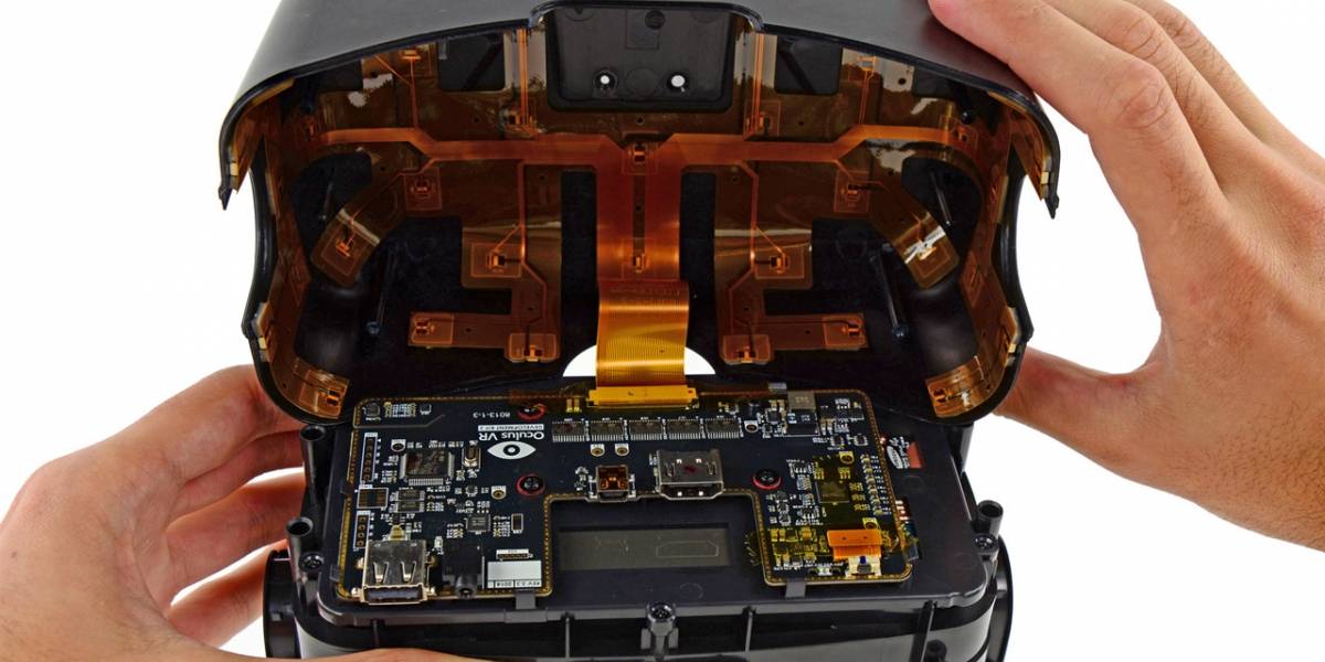 Especialistas desarman un Oculus Rift y se encuentran con un par de sorpresas