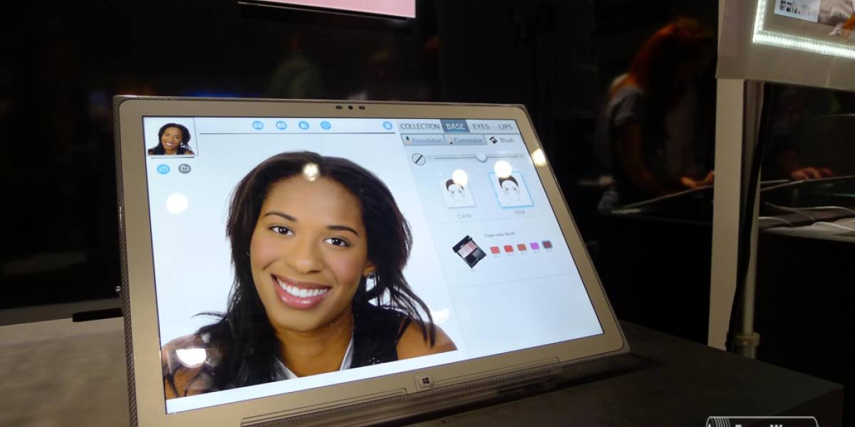 Tablet de Panasonic 4K de 20" a la venta por USD$6000