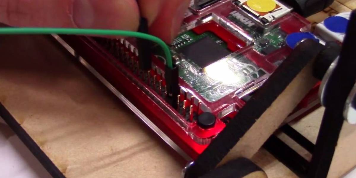 Piper, una caja para aprender electrónica a través de Minecraft