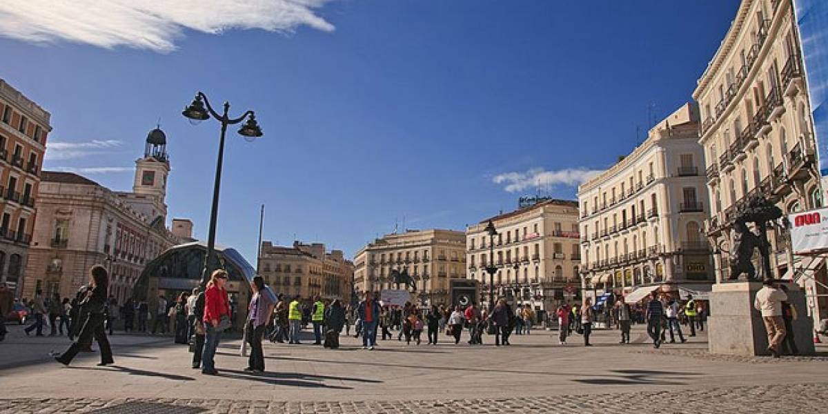 España: Baldosas inteligentes ofrecen WiFi gratuito en la Puerta del Sol