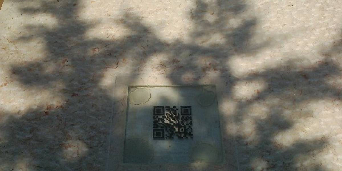 Israelí pone código QR en tumba de su madre para tener un epitafio dinámico