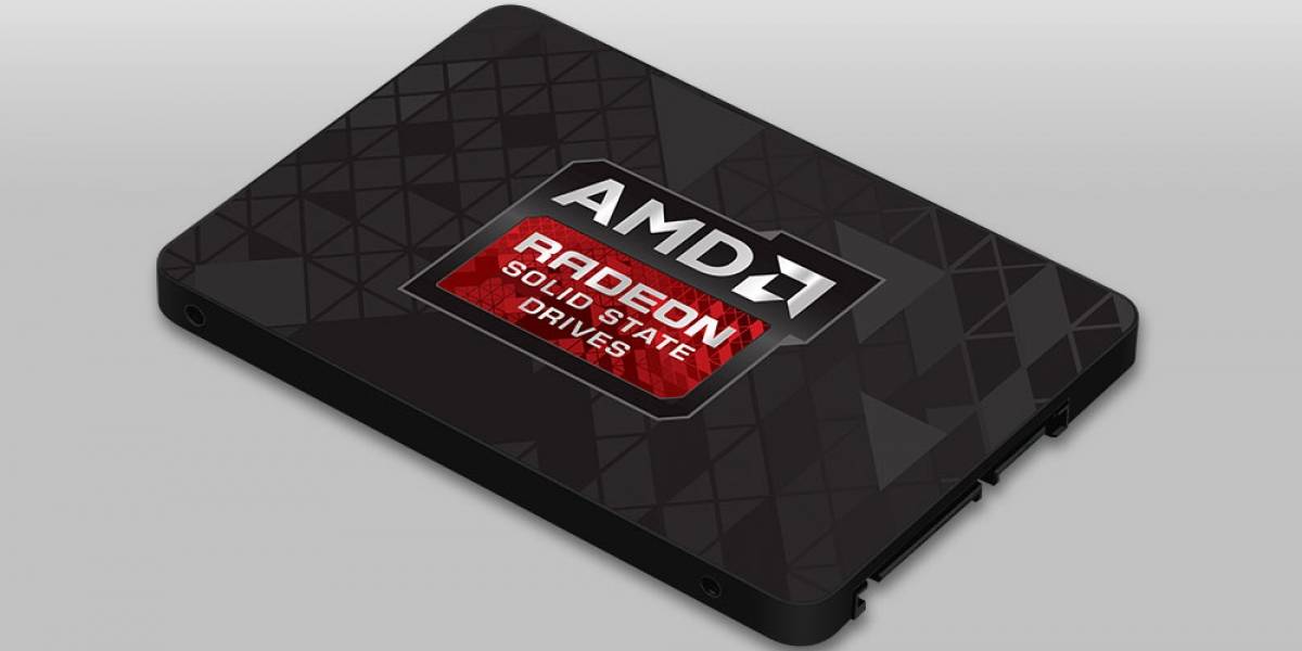 AMD hace oficial su entrada al mercado de los SSD con la serie Radeon R7