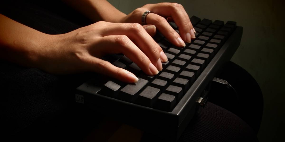 Autor de la #LeyFayad ofrece rehacer su iniciativa