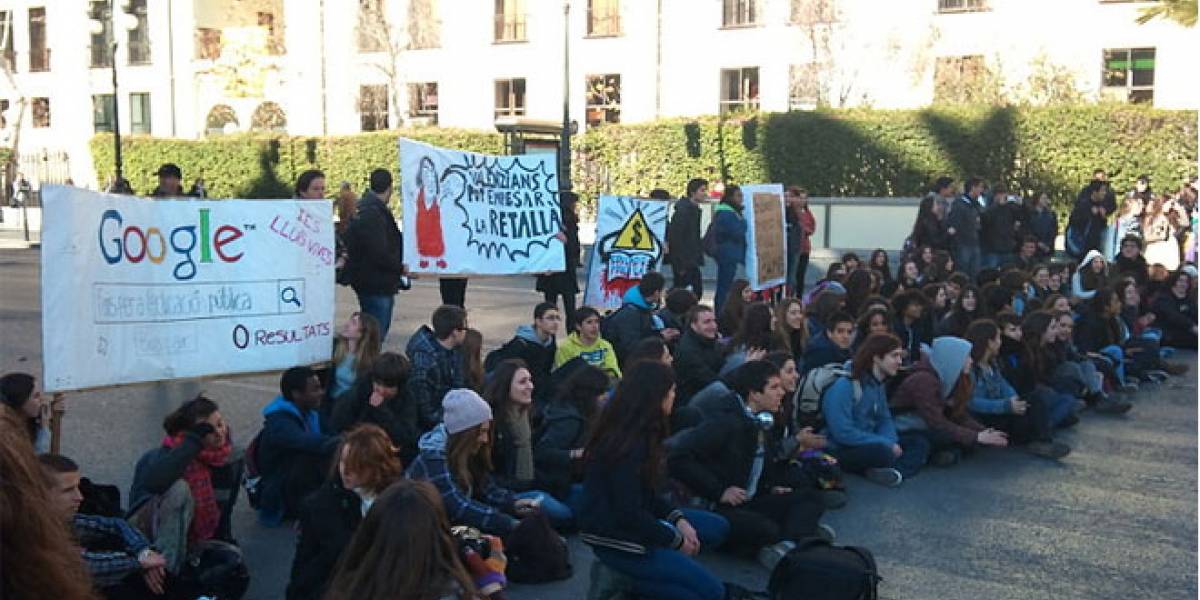 #HolaDictadura: Usar Internet para convocar protestas puede llevarte a la cárcel en España