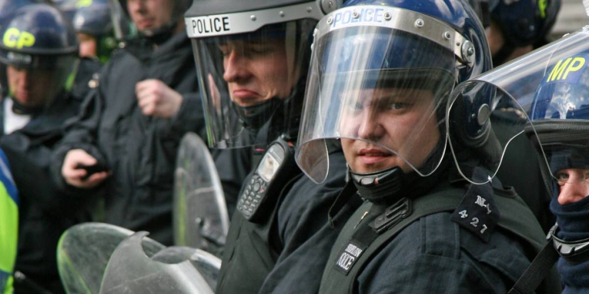 Reino Unido pretende darle poder a la policía para espiar el historial de Internet de sus ciudadanos