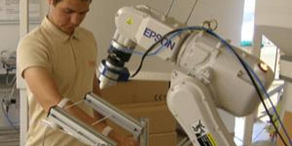Científicos prueban el umbral del dolor de humanos con robots