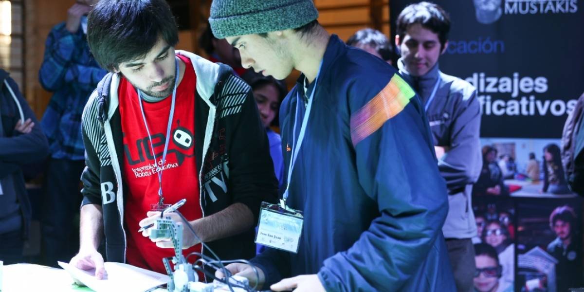 Inician talleres de robótica educativa de Fundación Mustakis