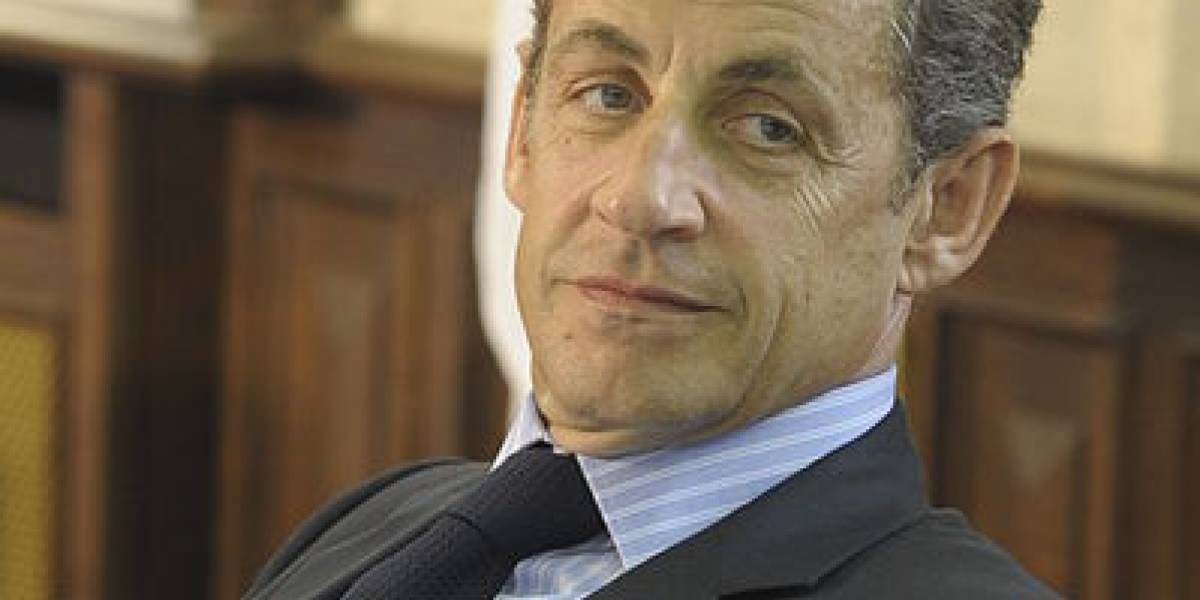 El presidente de Francia convoca una cumbre sobre Internet