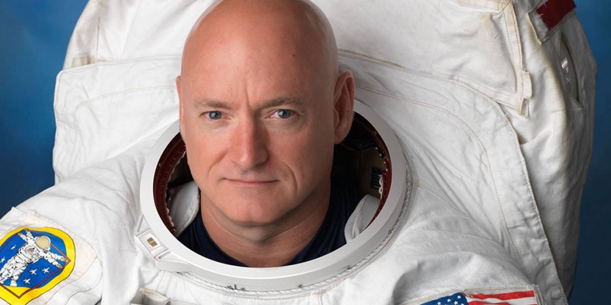 Scott Kelly se despide y conduce un programa de radio desde el espacio