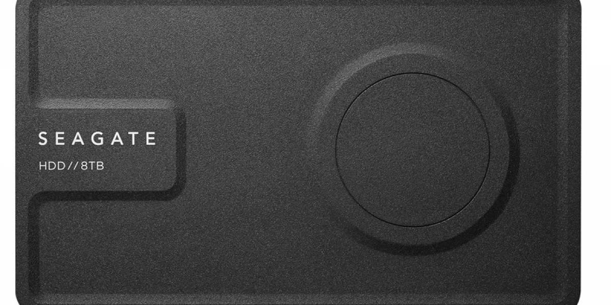 Seagate presentó un disco duro de 8TB que no requiere de conexión eléctrica