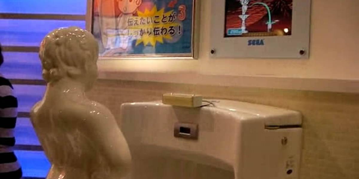 Sega convierte la puntería urinaria en un desafío (muy) personal