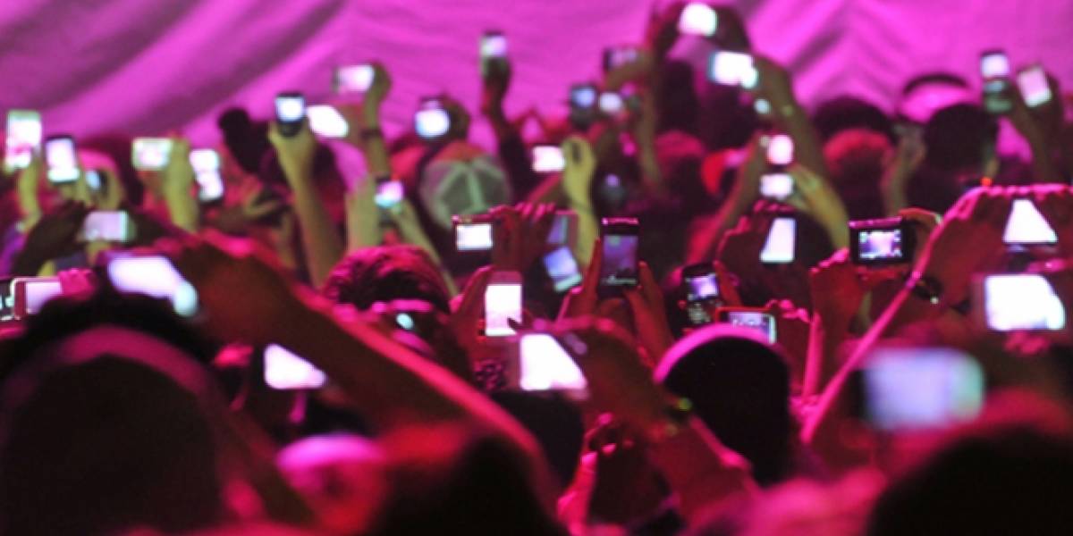 Banda de rock pide a sus fans que no utilicen cámaras ni teléfonos en los conciertos