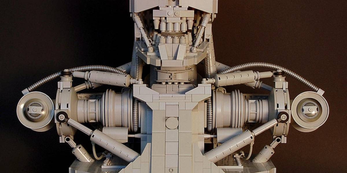T-800 hecho de Lego