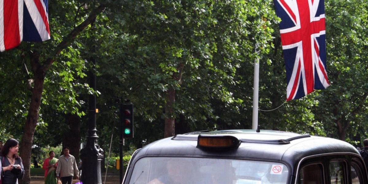 Taxis de Londres tendrán WiFi gratis al interior de los vehículos