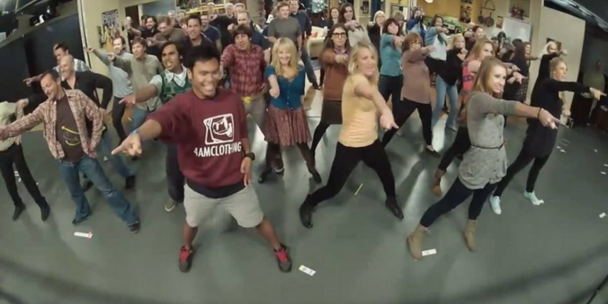 The Big Bang Theory: Flash Mob!