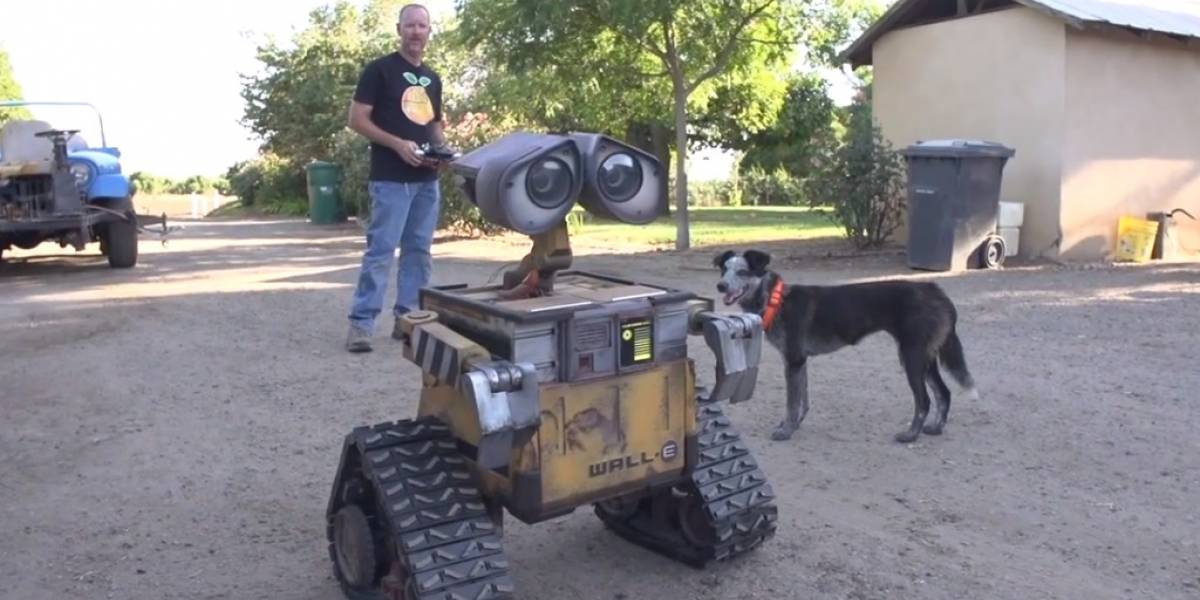 Construyen réplica robot de Wall-E