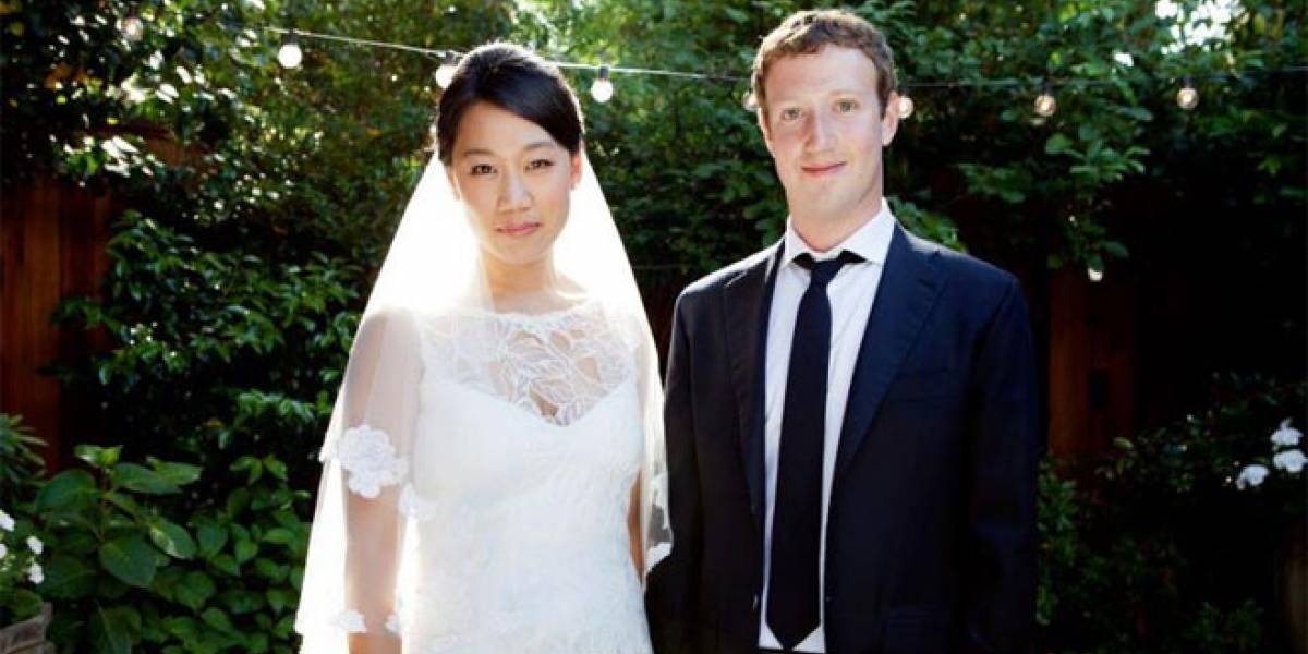 Zuckerberg actualiza a 'casado' su estado en Facebook