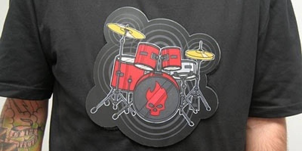 Camiseta con batería electrónica