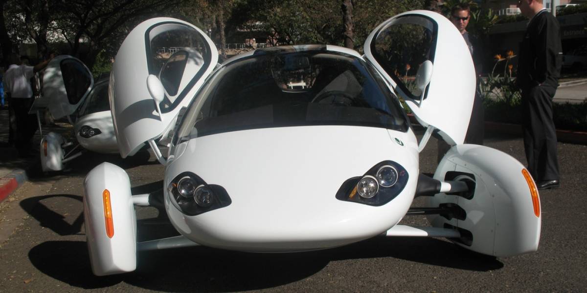 Fotos espía del auto híbrido Aptera 2E plug-in