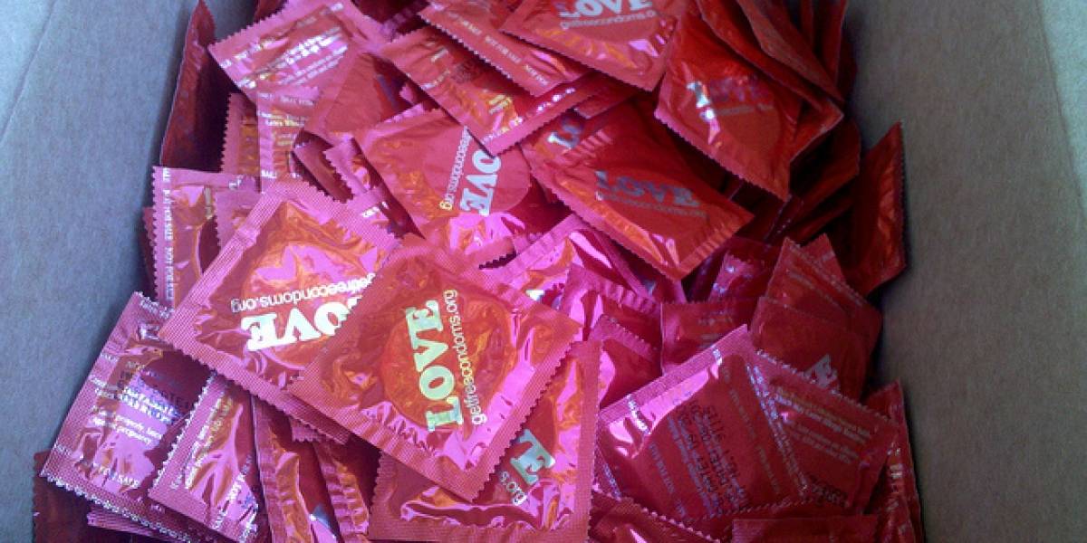 WTF? Condones con código QR para rastrear "cuando lo haces"