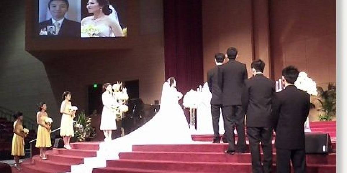 Realizan boda vía skype debido a infección pulmonar del novio