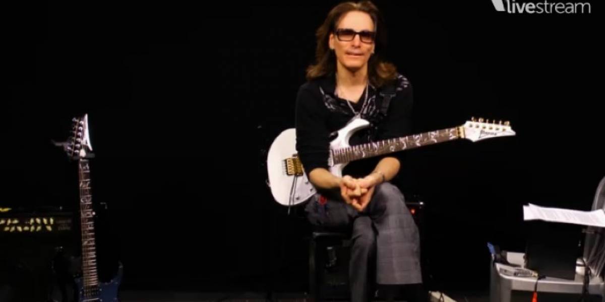Steve Vai hace la clase de guitarra más grande de la historia por Livestream