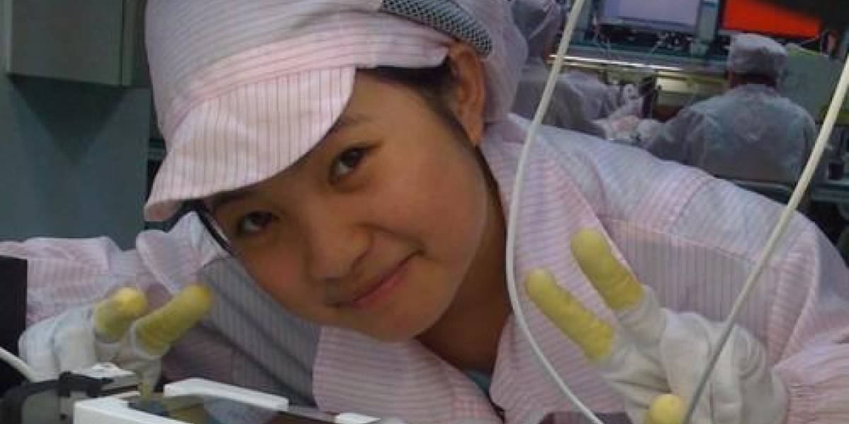 Apple está "triste y apenado" por suicidios en Foxconn