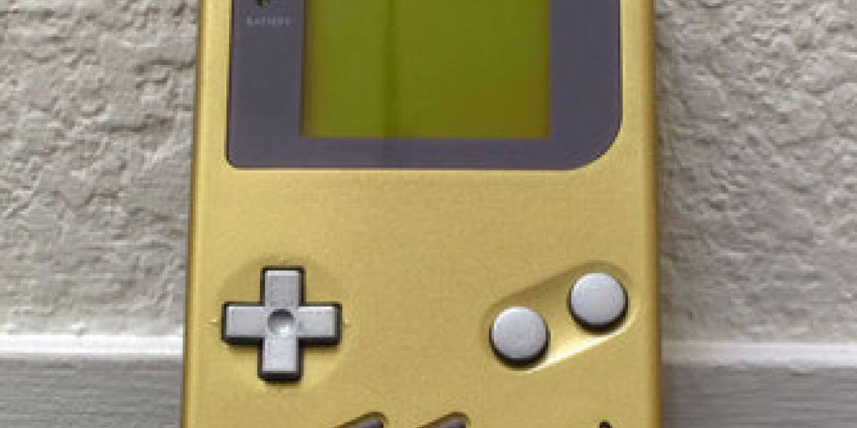 En venta Game Boy "bañado" en oro que "perteneció" a Michael Jackson