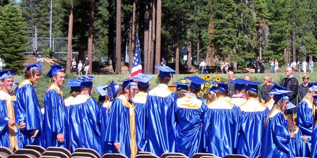 Estados Unidos: Regalan beca de educación a la mejor foto en Twitter